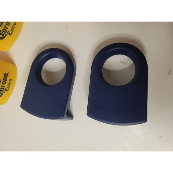 Lot of 14 Corona Extra Coronita Beer Bottle Clips – Yellow & Blue‎ - Picture 5 of 7